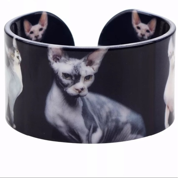 NWT Canadian Hairless Sphynx Cat Bracelet - Picture 1 of 10